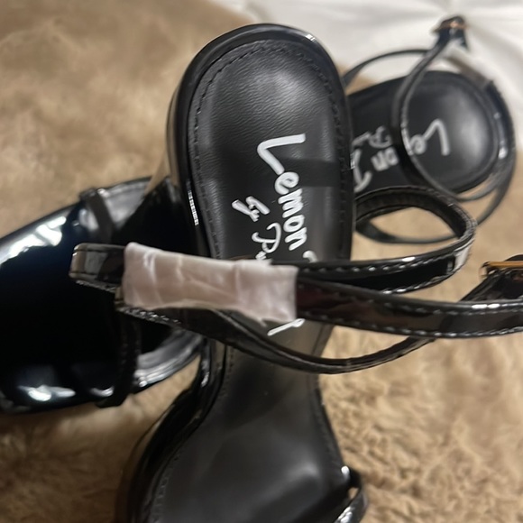 Very nice and new Lemon Drop by privileged Sandals - Picture 9 of 11